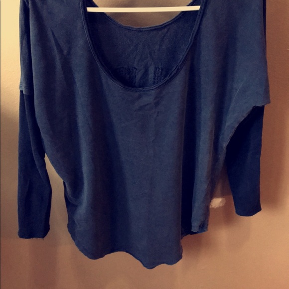 Women’s Harley Davidson long sleeve - Picture 2 of 2